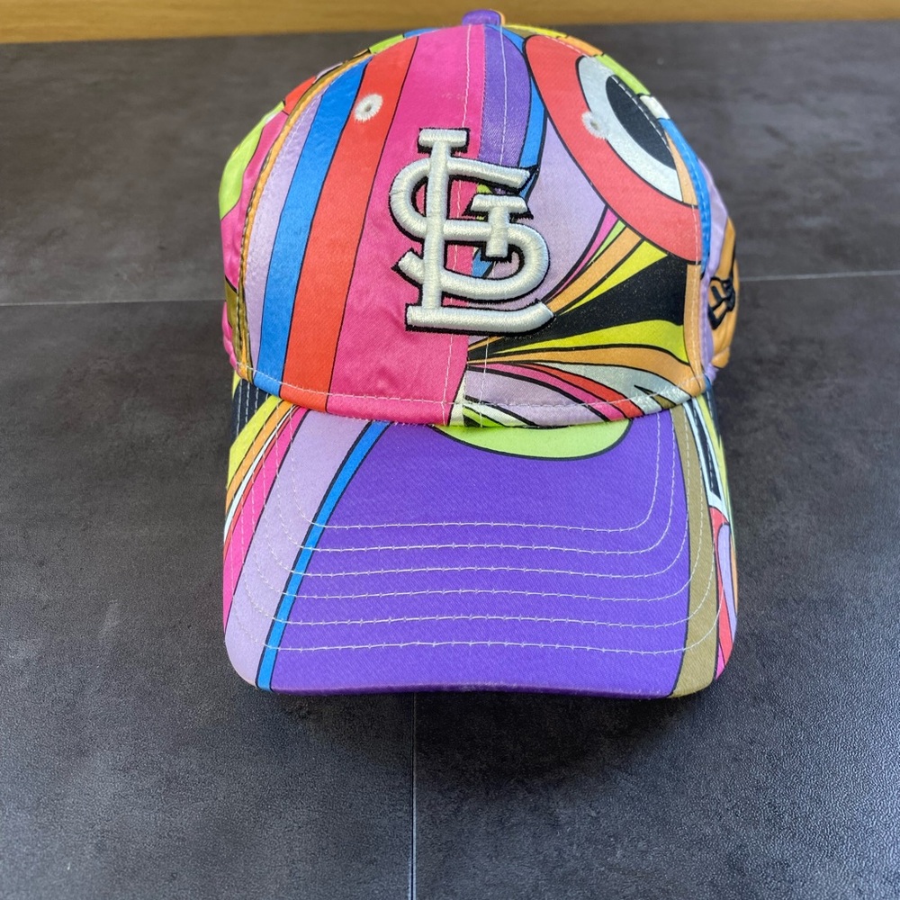 St.Louis Cardinals Women’s New Era Satin Multi-Colored adjustable Baseball Hat